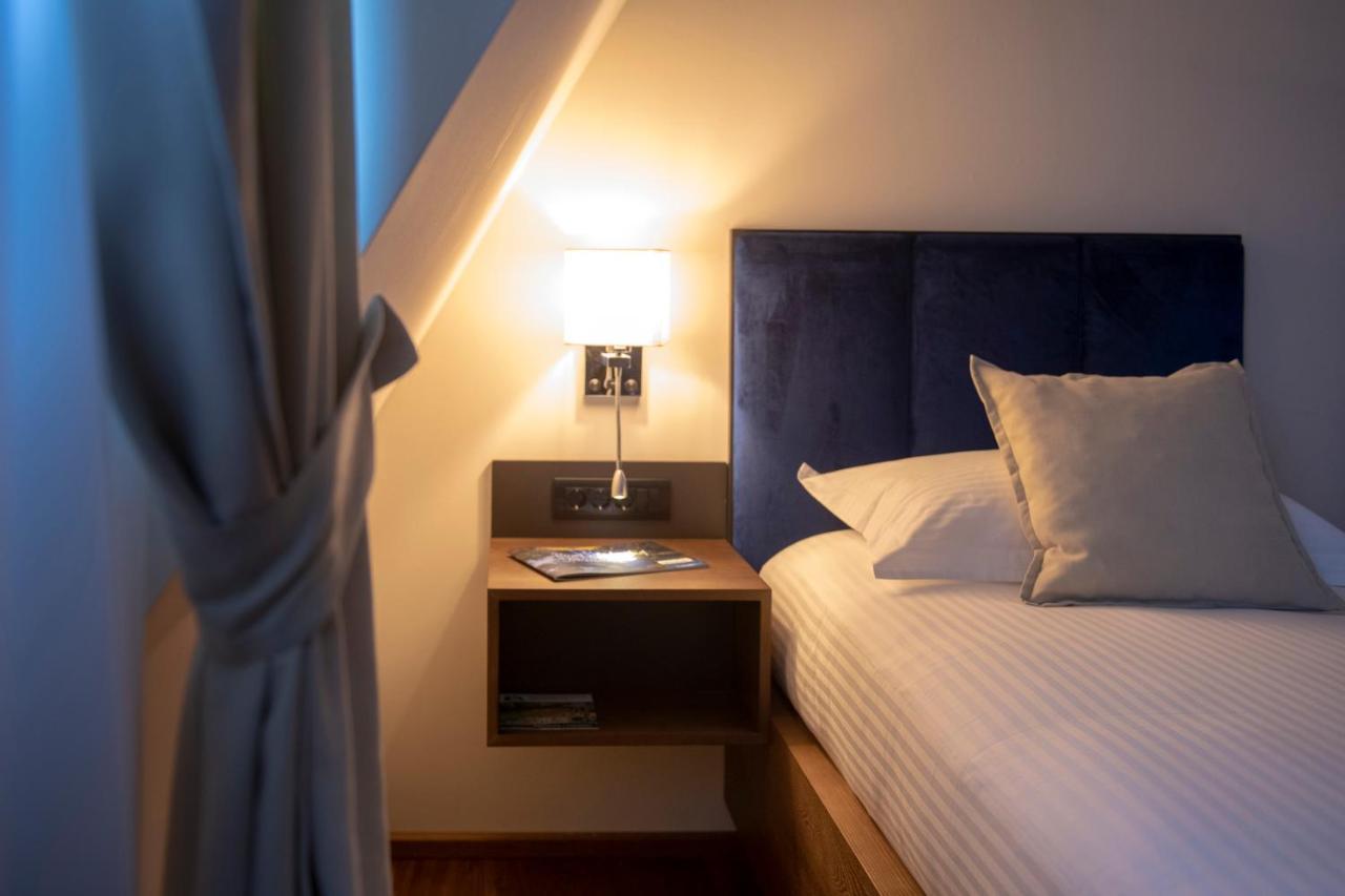 Resort Una Park Bihac Bagian luar foto