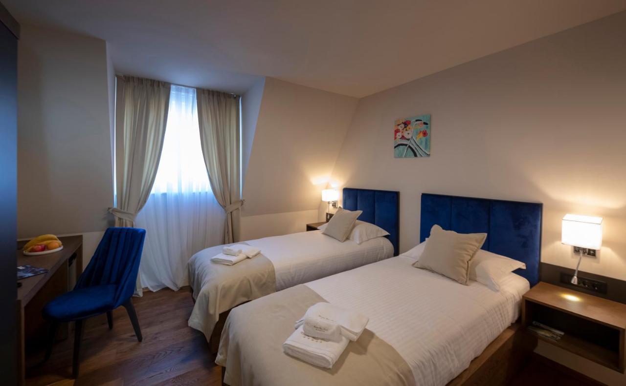 Resort Una Park Bihac Bagian luar foto